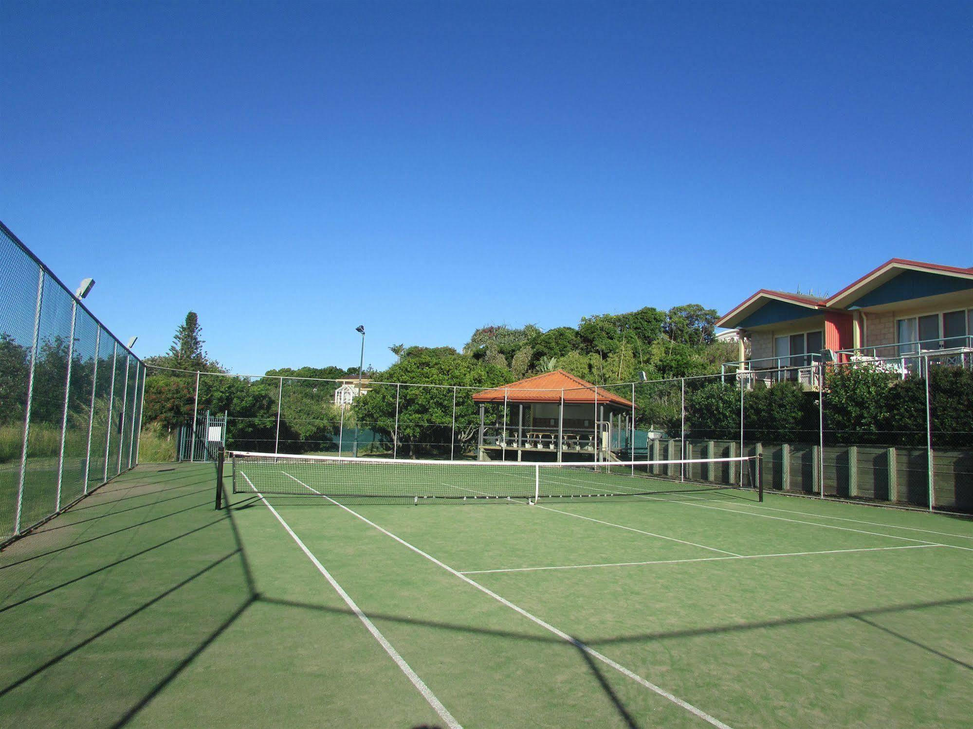 Aqualuna Beach Resort Sapphire Beach Esterno foto